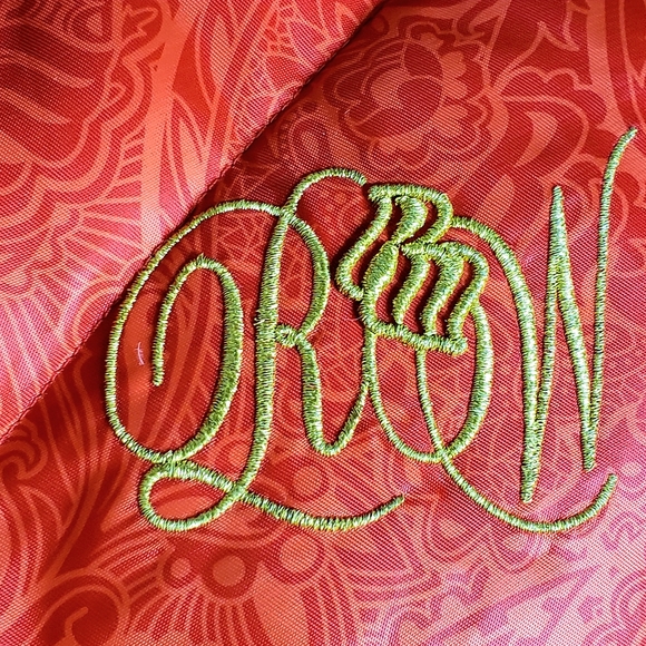 RETRO Rocawear Women's Hooded Down Puffer - Picture 3 of 9